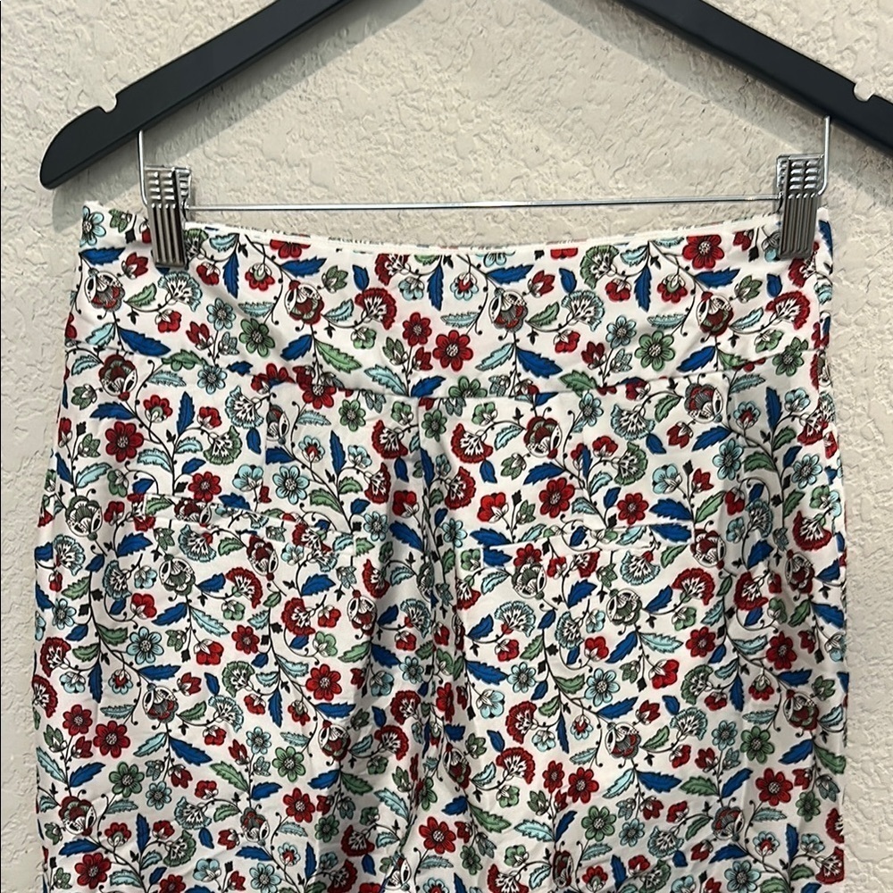 Boden Floral Print pant size 6 - Picture 3 of 6